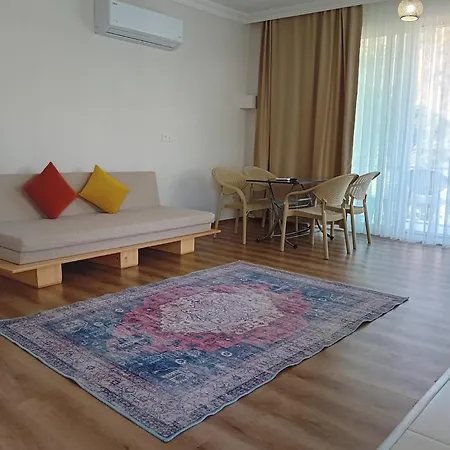 Hill Defne Apartamento *