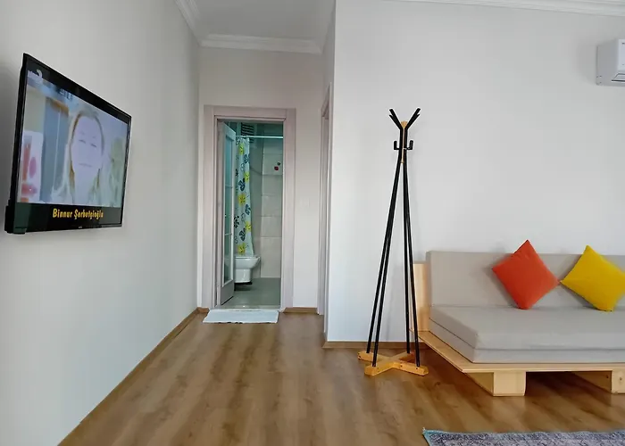 Hill Defne Apartment