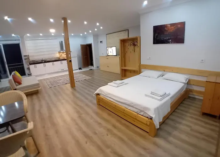 Hill Defne Apartment *