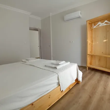 Hill Defne Apartman